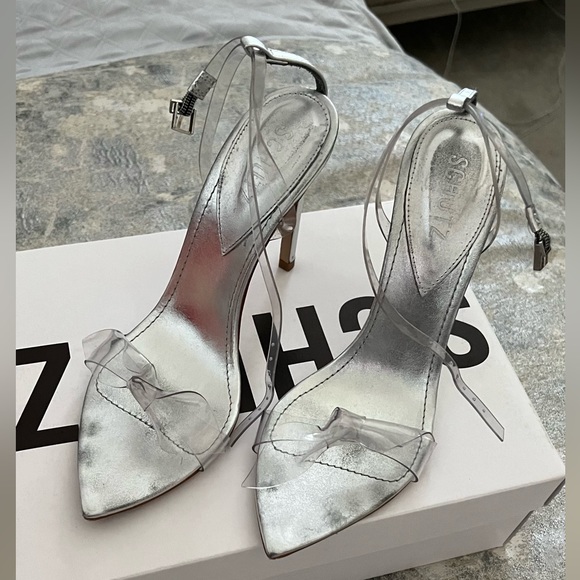 Shultz - Picture 2 of 3